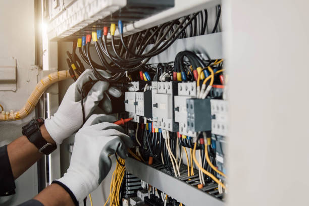 Best Electrical Repair Services  in Waukegan, IL